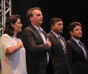 Imagem da notícia - O governador Wilson Lima e o presidente da República Jair Bolsonaro realizaram nesta quarta, dia 27/11 a abertura da Feira de Sustentabilidade do Polo Industrial de Manaus (FESPIM).